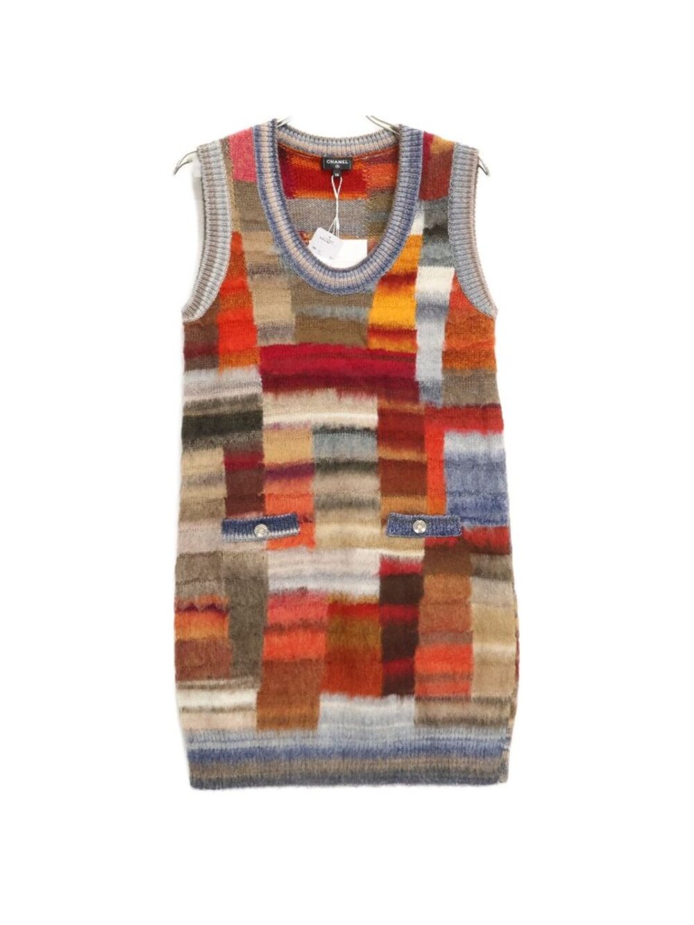 Chanel Knit Sleeveless Sweater 38